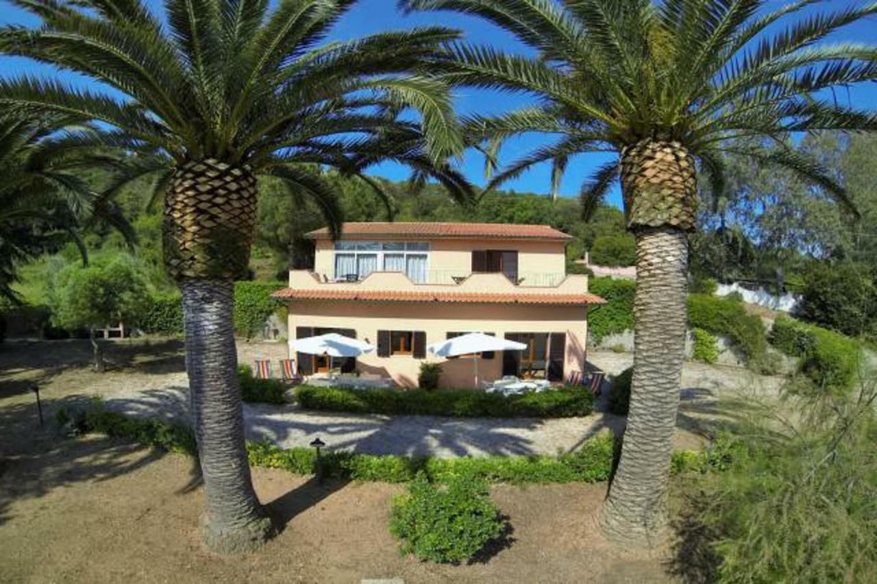 Villa Vanna Trilo -Quadrilocale Каполивери Екстериор снимка