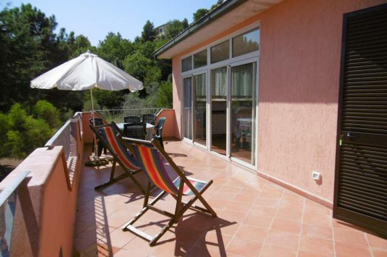 Villa Vanna Trilo -Quadrilocale Каполивери Екстериор снимка