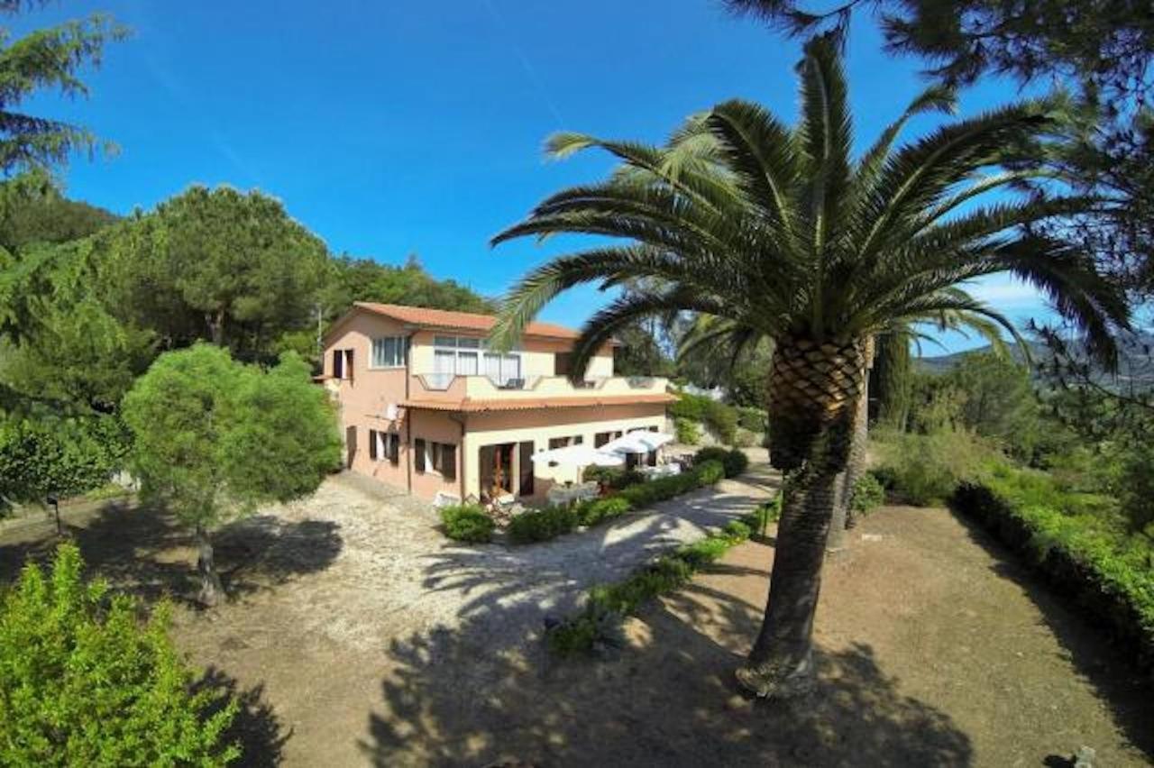 Villa Vanna Trilo -Quadrilocale Каполивери Екстериор снимка